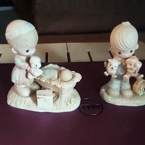 Set of 2 Precious Moments